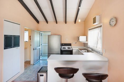 Photo of property in 4 Te Awa Street, Foxton Beach, Foxton, 4815