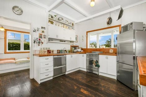 Photo of property in 55 Monument Road, Clevedon, Papakura, 2582