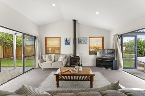 Photo of property in 40 Harbour Road, Ohope, 3121