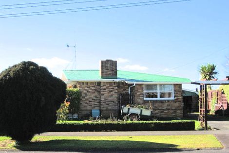 Photo of property in 14 Fairview Street, Fairview Downs, Hamilton, 3214