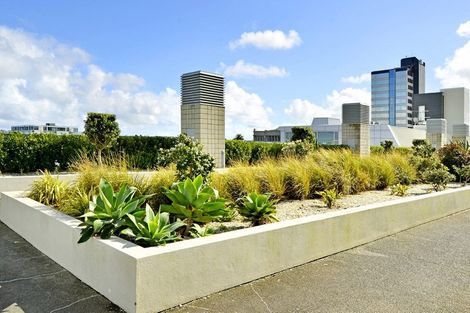 Photo of property in Sentinel Apartments, 1005/3 Northcroft Street, Takapuna, Auckland, 0622