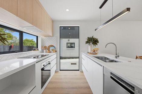 Photo of property in 5/6a View Road, Papakura, 2110