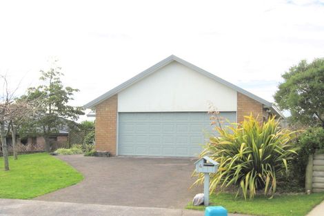Photo of property in 4 Melfort Place, Nawton, Hamilton, 3200