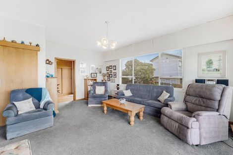 Photo of property in 11 Drake Street, Howick, Auckland, 2014