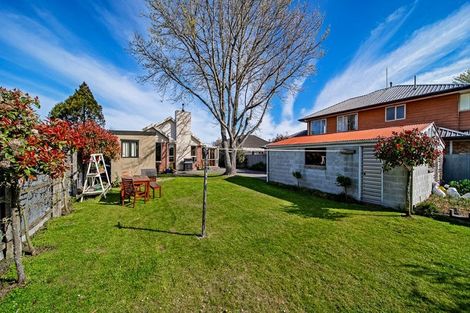Photo of property in 32 Coniston Avenue, Ilam, Christchurch, 8041