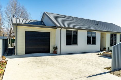 Photo of property in 8 Weaver Close, Alexandra, 9320