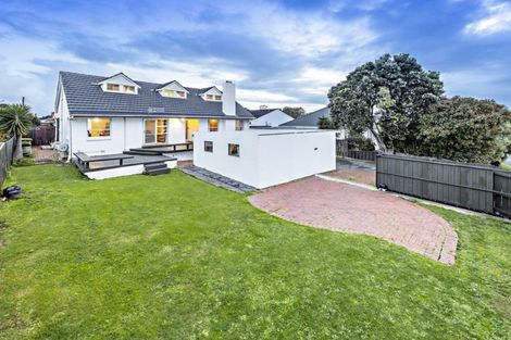 Photo of property in 1/25 Grande Vue Road, Hillpark, Auckland, 2102