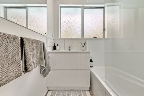 Photo of property in 36a Rothesay Place, Dinsdale, Hamilton, 3204