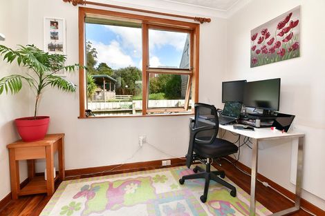 Photo of property in 15 North Crescent, Kaukapakapa, 0873