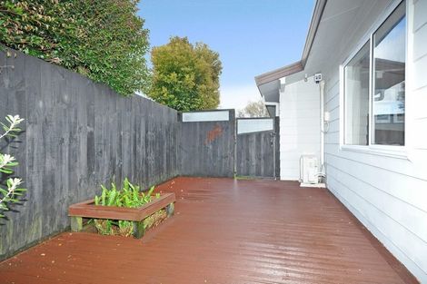 Photo of property in 176 Solar Road, Glen Eden, Auckland, 0602