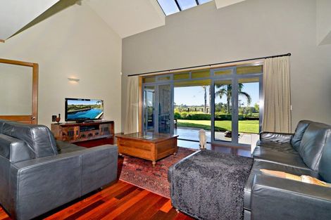 Photo of property in 116 Blackbridge Road, Karaka, Papakura, 2580