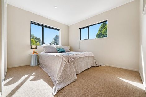 Photo of property in 19a Kelwyn Road, Kelston, Auckland, 0602