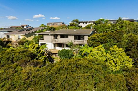 Photo of property in 38 Exploration Way, Whitby, Porirua, 5024