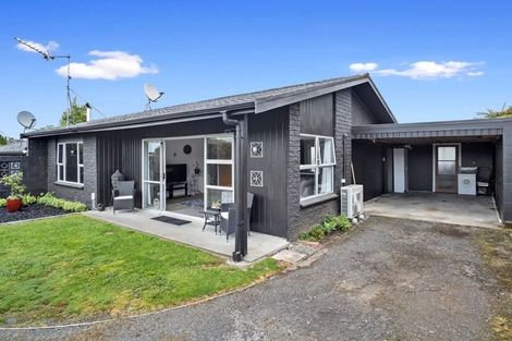 Photo of property in 2/586 Bank Street, Te Awamutu, 3800