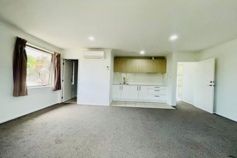 Photo of property in 2 Reins Road, Takanini, 2112