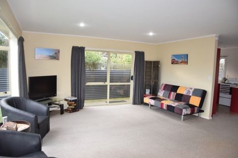 Photo of property in 35-37 Moa Street, Waikiwi, Invercargill, 9810
