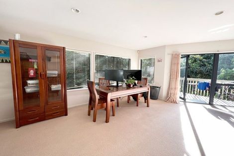 Photo of property in 10a Zion Road, Birkenhead, Auckland, 0626