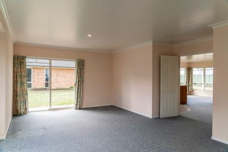 Photo of property in 55a Williams Street, Cambridge, 3434