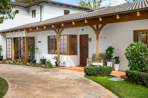 Photo of property in 10 Trig Road, West Harbour, Auckland, 0618