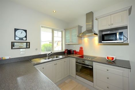 Photo of property in 21 Streamside Court, Woolston, Christchurch, 8062