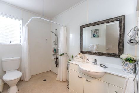 Photo of property in 12 Flora Street, Paeroa, 3600