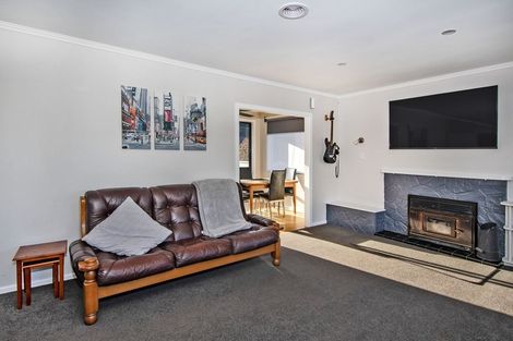 Photo of property in 17 Paratai Crescent, Woodhill, Whangarei, 0110