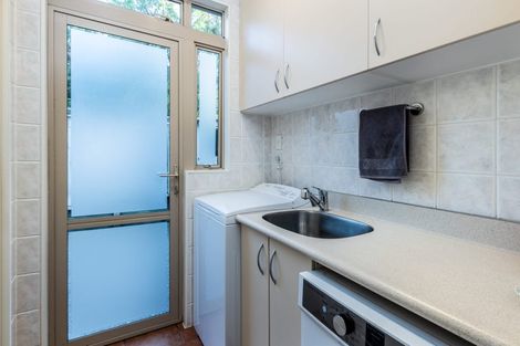 Photo of property in 3/284 Lake Road, Hauraki, Auckland, 0622