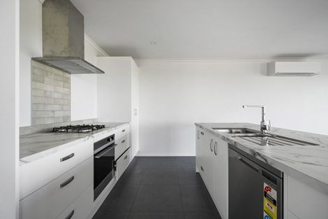 Photo of property in 154b Pacific Drive, Fitzherbert, Palmerston North, 4410