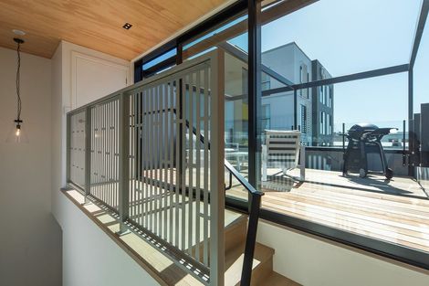 Photo of property in 9d Church Road, Taradale, Napier, 4112