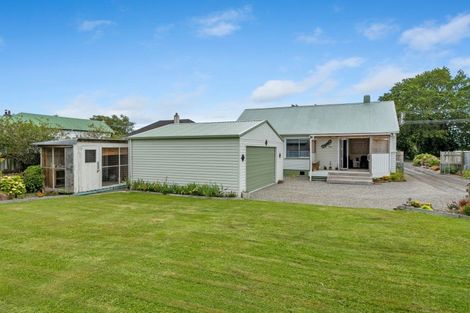 Photo of property in 68 Conway Road, Eltham, 4322