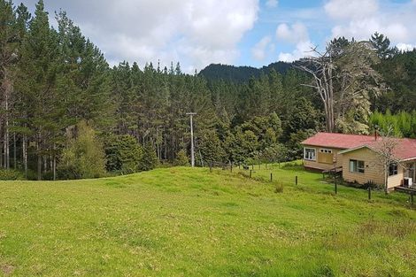 Photo of property in 1053 Waiotehue Road, Herekino, Kaitaia, 0481
