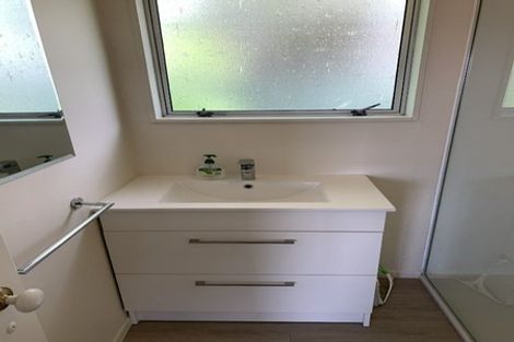 Photo of property in 3/10 Mahara Avenue, Birkenhead, Auckland, 0626