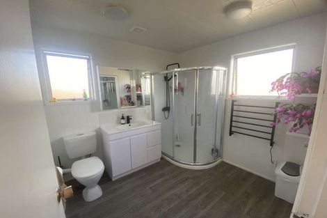 Photo of property in 44 Amorino Drive, Red Beach, 0932