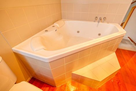 Photo of property in 14 Stanton Crescent, Karoro, Greymouth, 7805