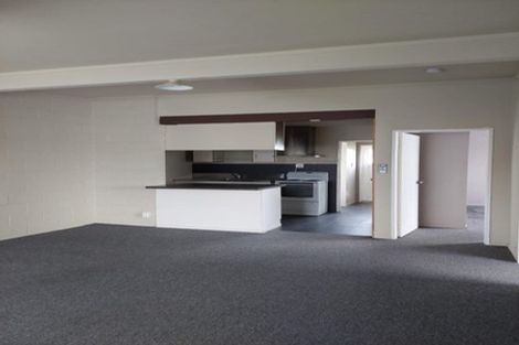 Photo of property in 7a Chetwode Grove, Newlands, Wellington, 6037