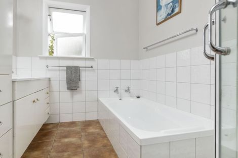 Photo of property in 11 South Belt, Solway, Masterton, 5810