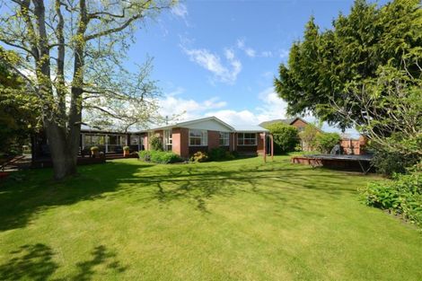 Photo of property in 45 Liverton Crescent, Bishopdale, Christchurch, 8053