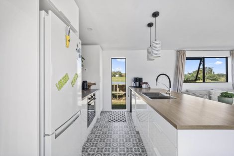 Photo of property in 690 Gorge Road, Maungaturoto, 0588