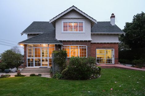 Photo of property in 8 Mcgeorge Avenue, Mornington, Dunedin, 9011