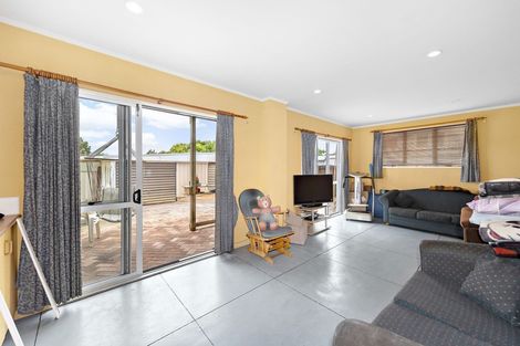 Photo of property in 5 Matapouri Road, Mangere Bridge, Auckland, 2022