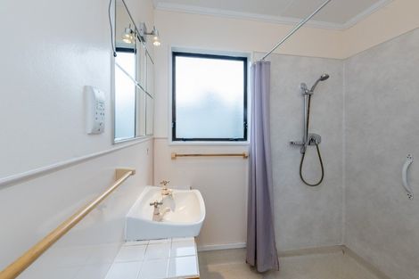 Photo of property in 50b Winchester Street, Levin, 5510