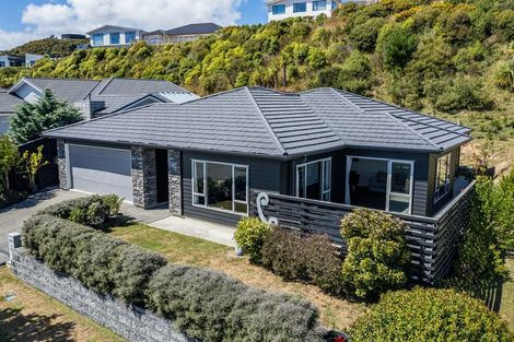 Photo of property in 34 Margaret Shields Avenue, Aotea, Porirua, 5024