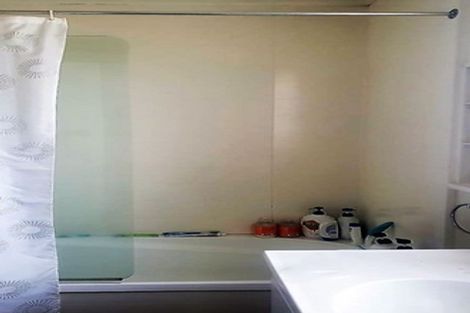 Photo of property in 64 Te Rangitautahanga Road, Turangi, 3334