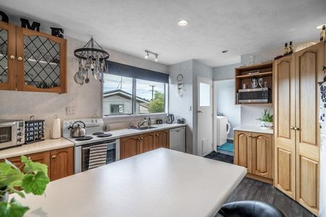 Photo of property in 3 O'byrne Street, Waikiwi, Invercargill, 9810