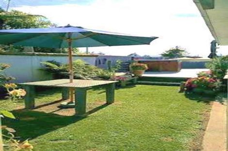 Photo of property in 28 Heatherlea Heights, Feilding, 4702