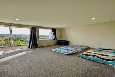 Photo of property in 14/6 Islington Avenue, New Lynn, Auckland, 0600