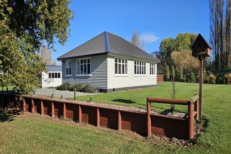 Photo of property in 97 Kainga Road, Kainga, Christchurch, 8083