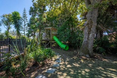 Photo of property in 9 Acton Place, Avondale, Auckland, 0600