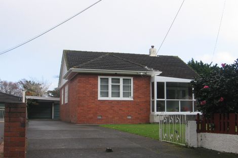 Photo of property in 8 Mawson Street, Waiwhetu, Lower Hutt, 5010