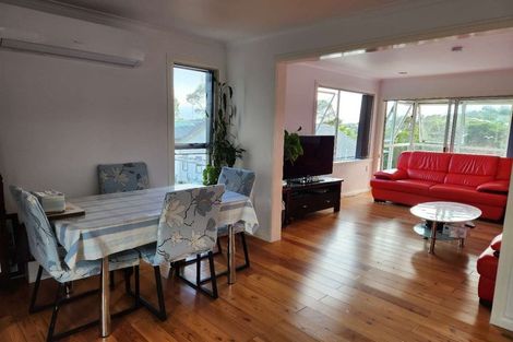 Photo of property in 2/19 Stanley Road, Glenfield, Auckland, 0629